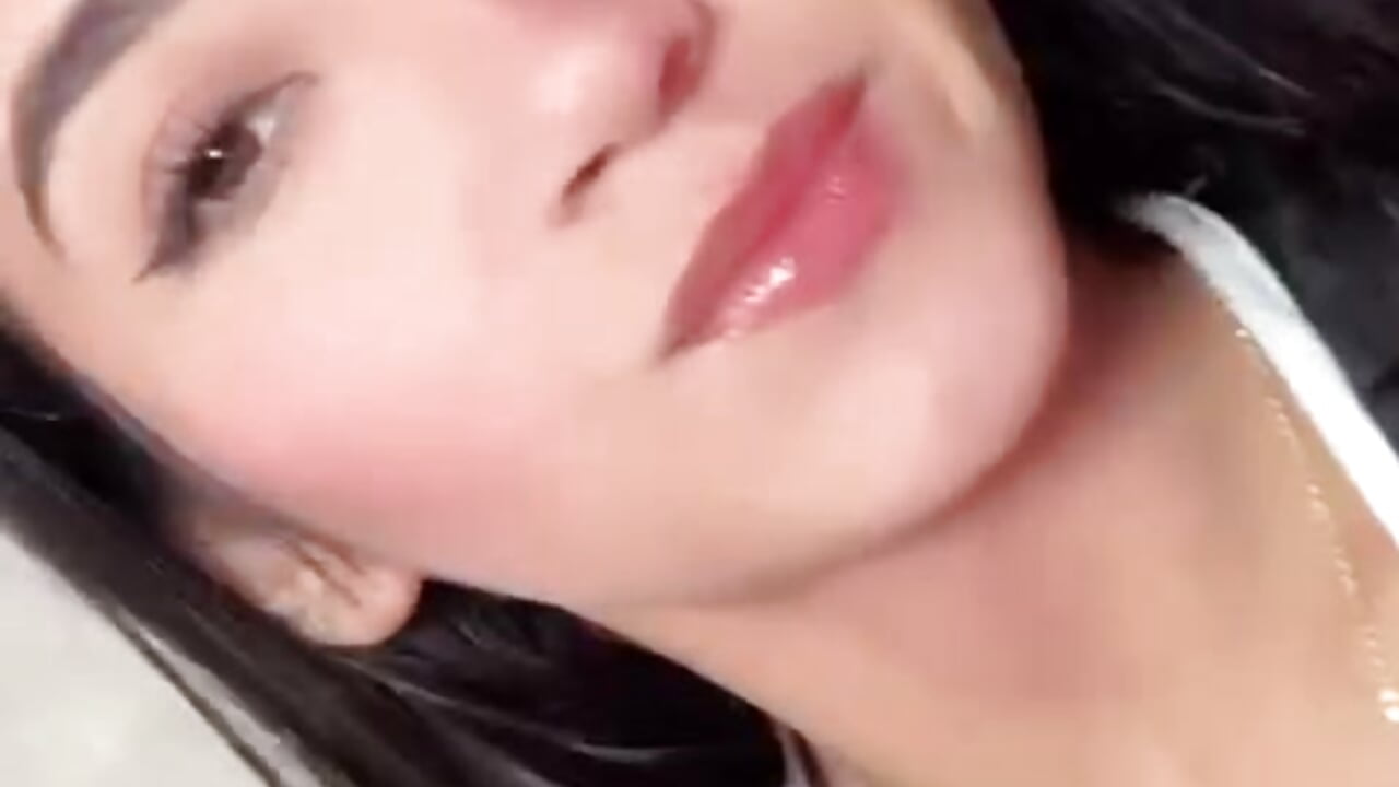 It's not vanity... it's security – video af Mariana_Kalo cam-model