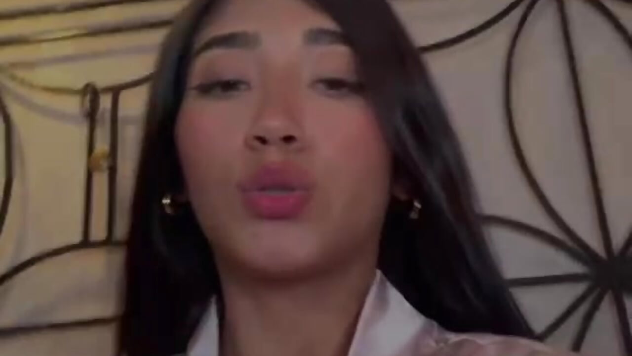 Look at me carefully... because I don't always let the moment repeat itself – video af Mariana_Kalo cam-model