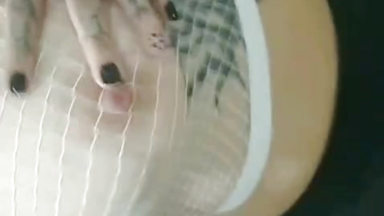 play with tita - video by Antonela_vargas cam model