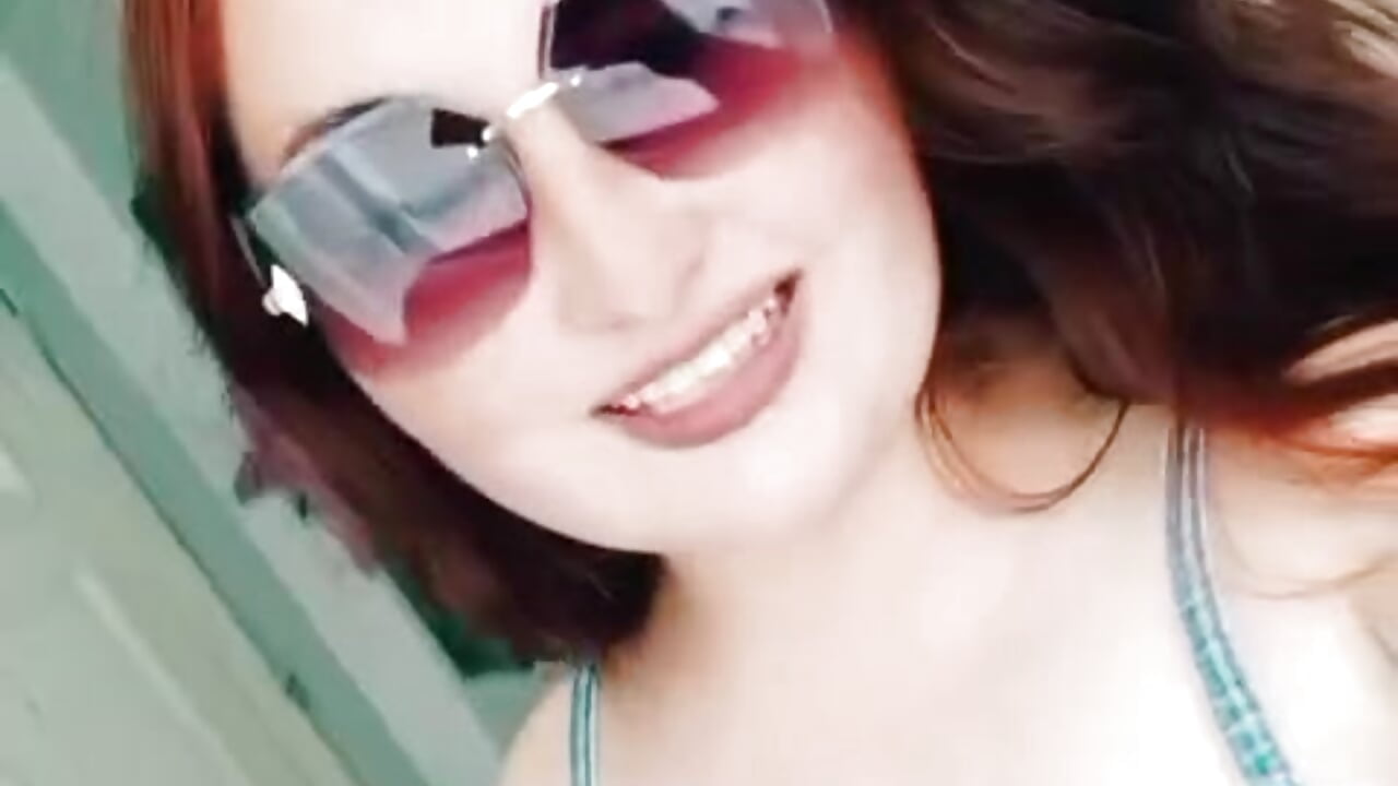 😘 - video by Vic_Taylor cam model