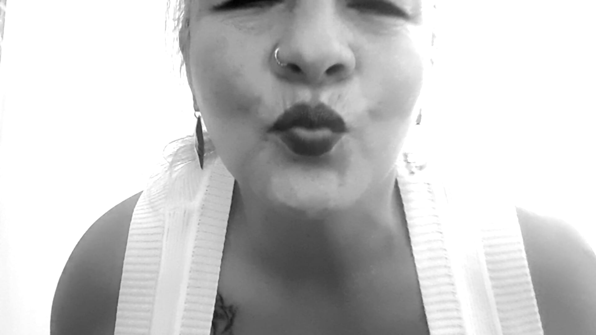 20251007_205119 - video by Abby-Blonde cam model