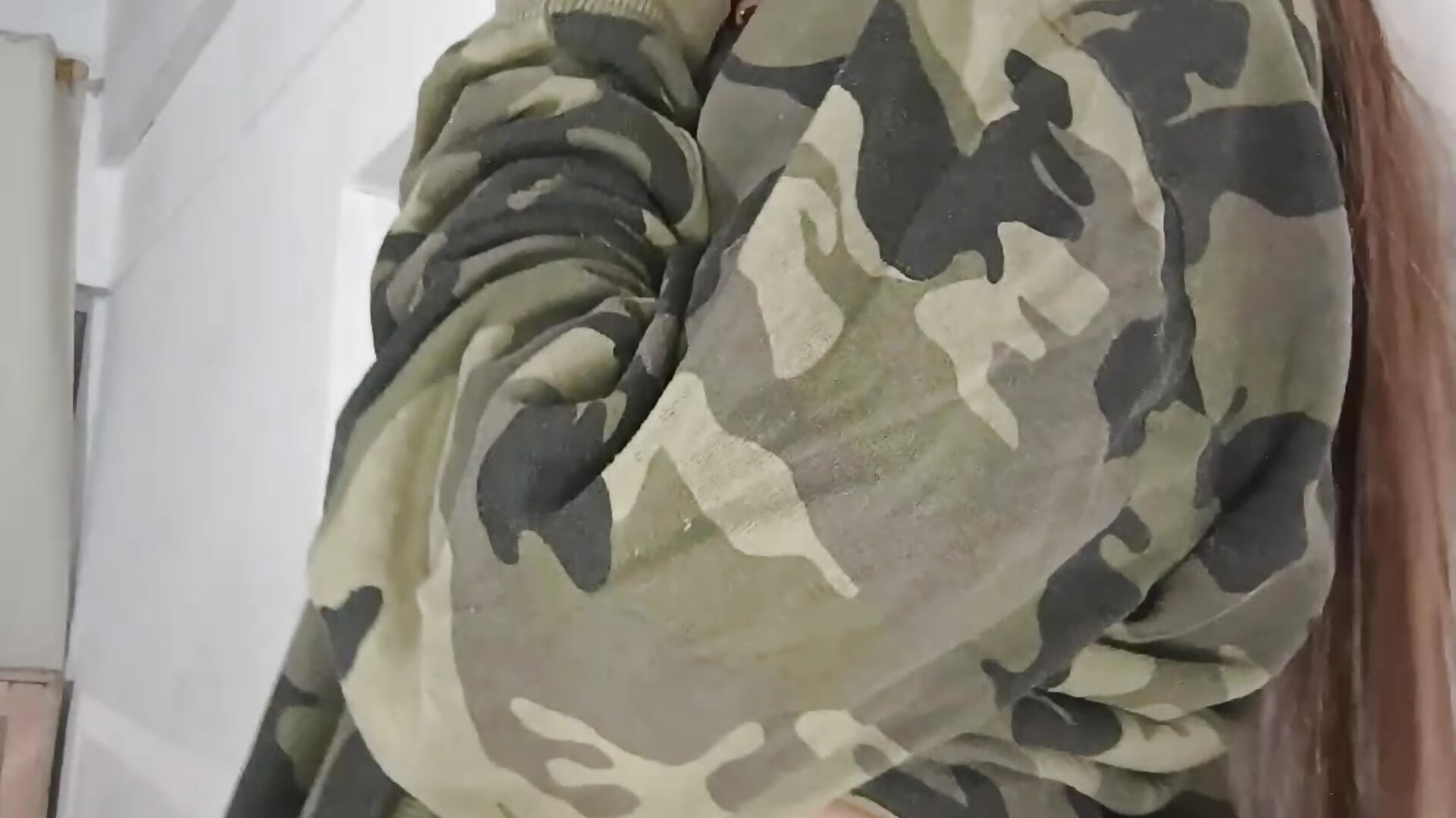 Tentaciones como tú 🔥merecen pecados como yo 😈 - video by dulcesofi20 cam model