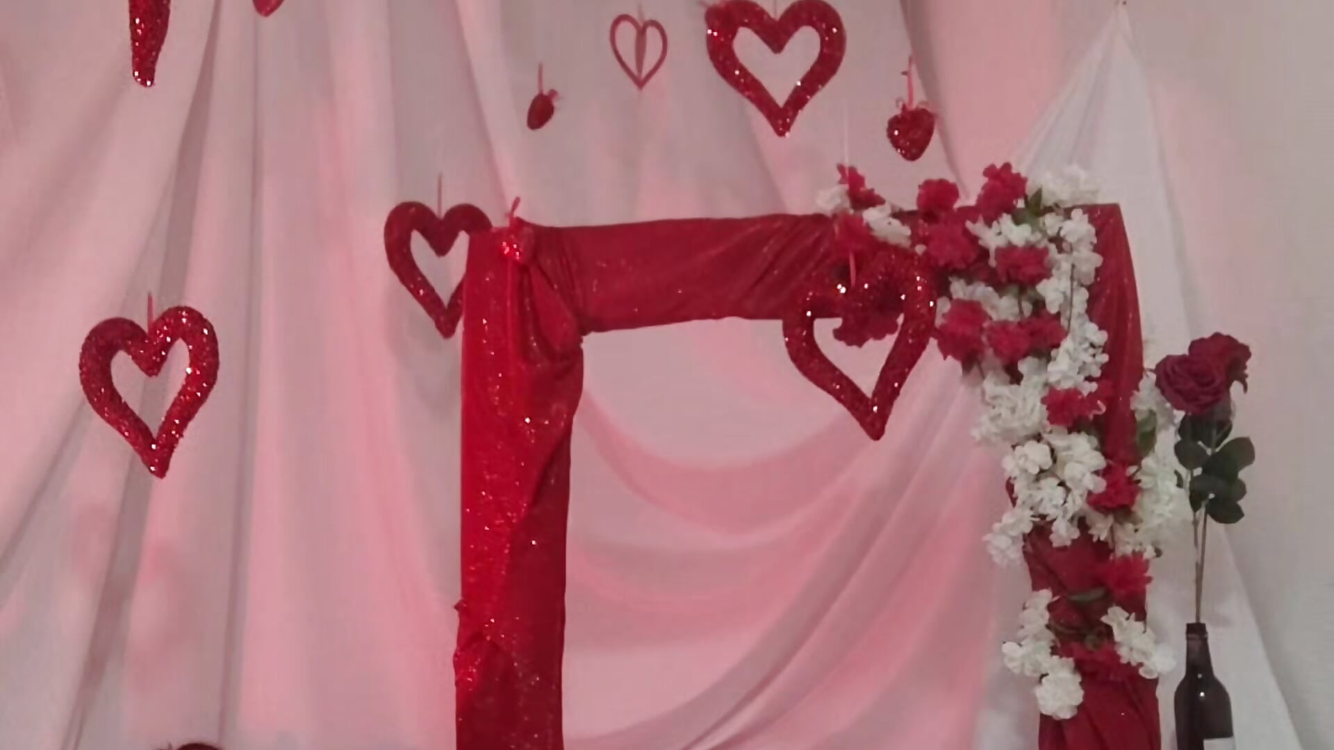 Sensual San Valentín – video od webkamerové modelky Lilith_Bonnet