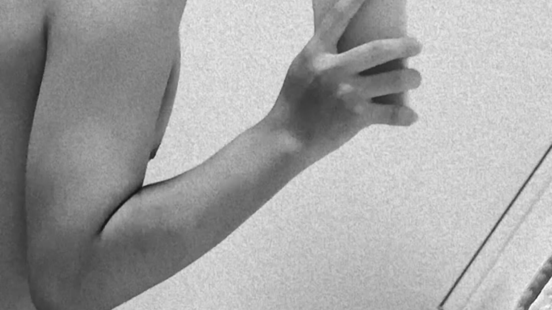 1000005557 - วิดีโอโดย rauwsebs_ โม  เดลแคม