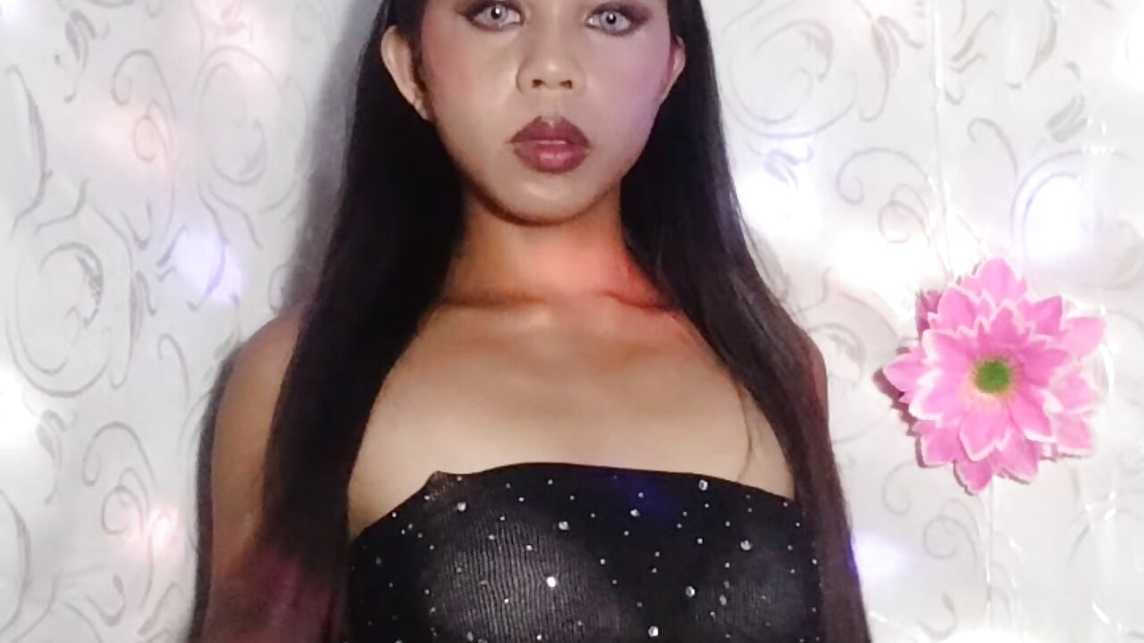 profile-intro-video-1765633897 - clip cu goddessKIM888xx model videochat