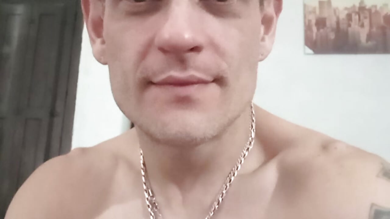 SexyStrp kamerás modell  363. kiemelt videója