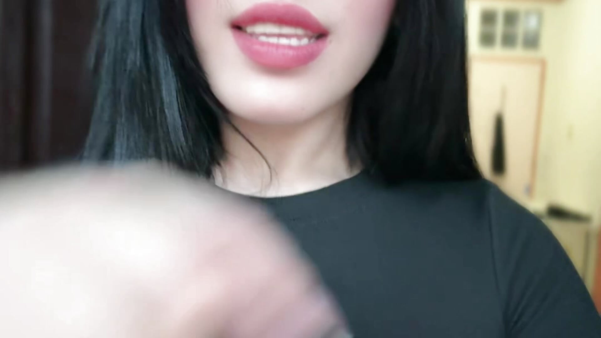 😉 – видео вебкам-модели BubbbleButtDemi