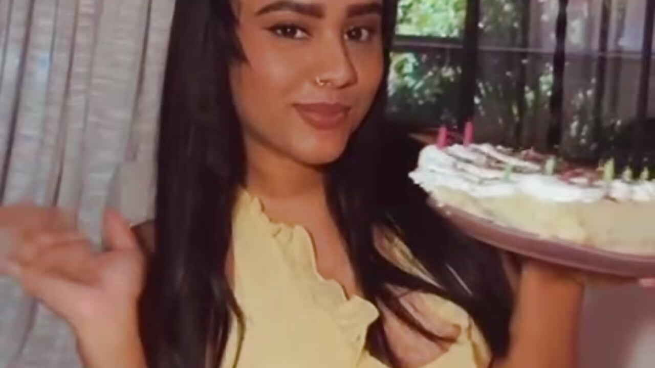 Happy sweet 19th to me❤️ - video by CharlottePetitte cam model