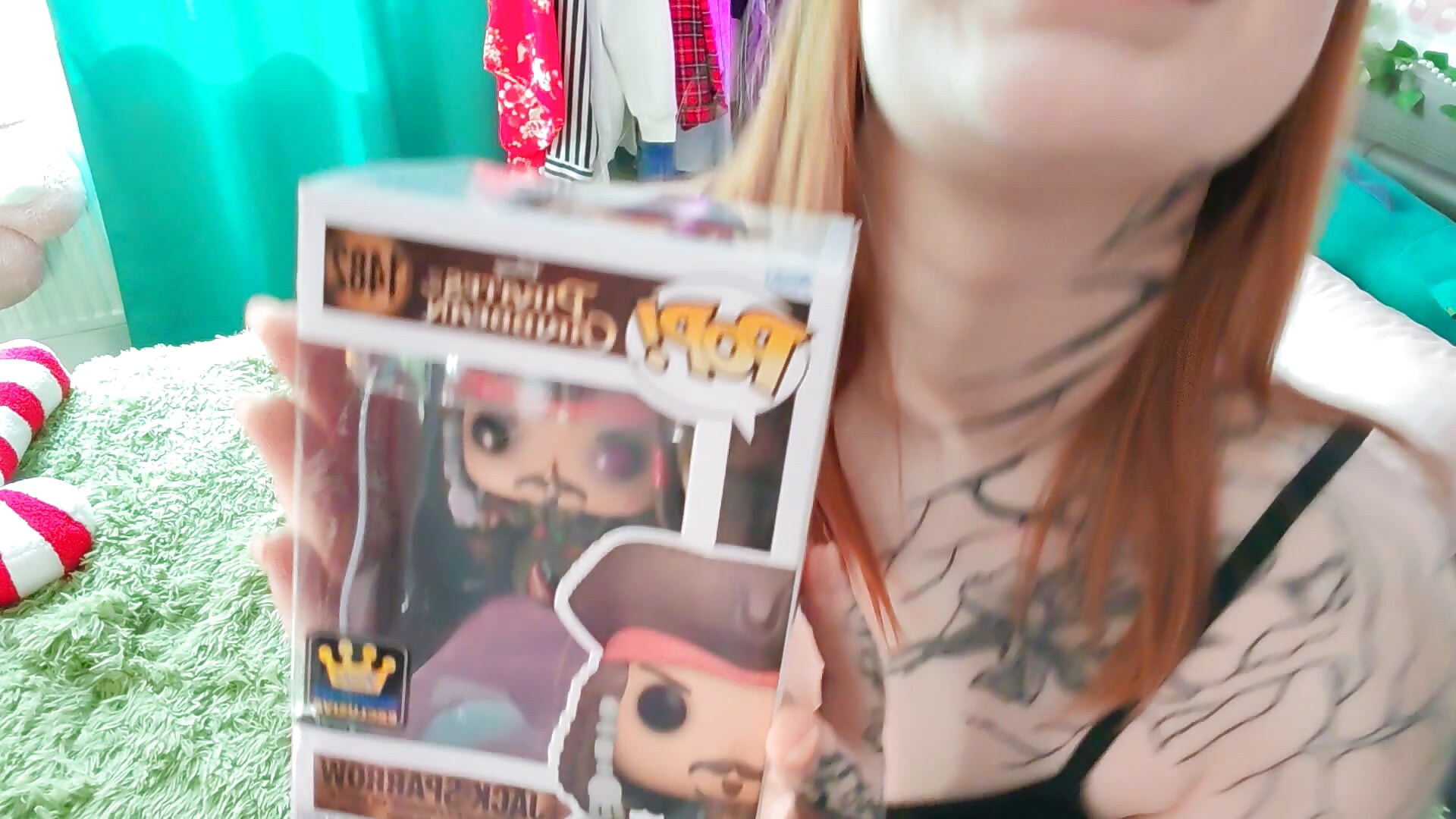 Funko pop unboxing 7– Ayla_Hicks kameramodell videója