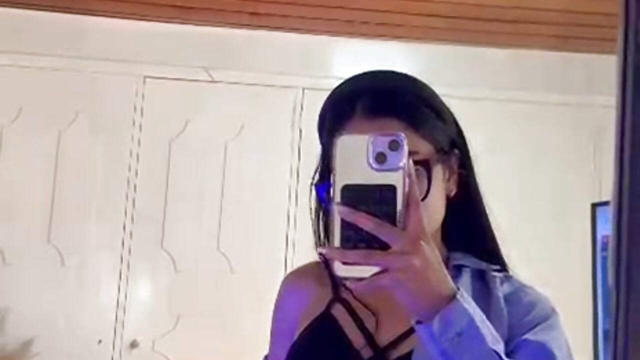 besos - βίντεο μοντέλου cherry_bunnyx