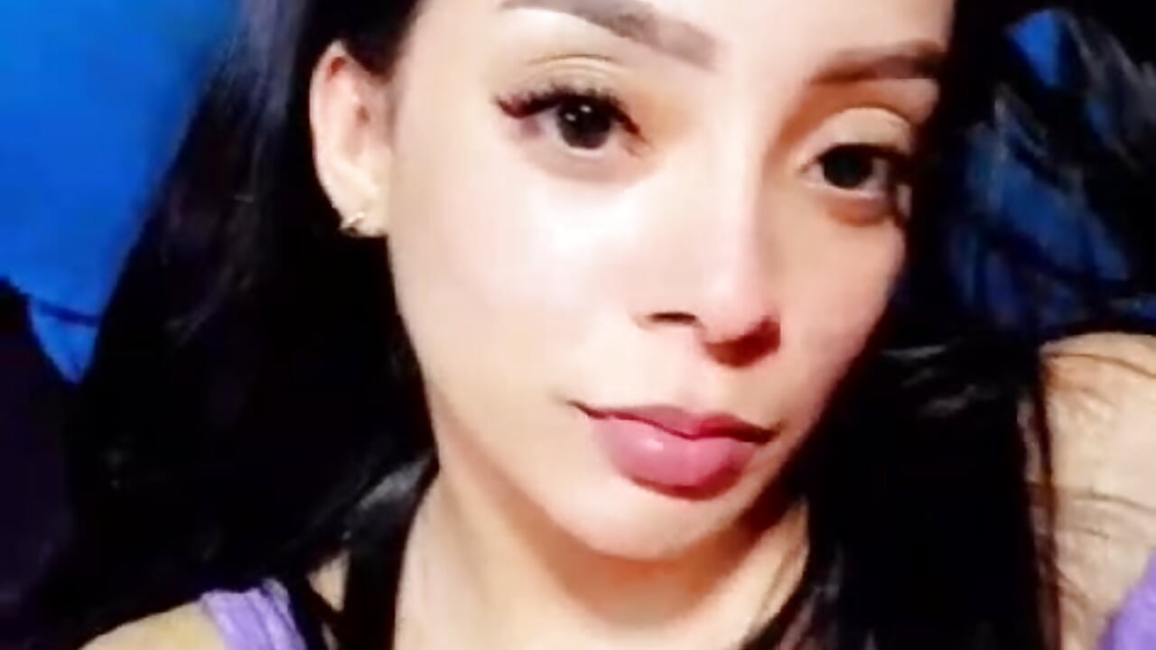 Just Me… Up Close and Personal 💋💗 - video by MayaDeLuca cam model