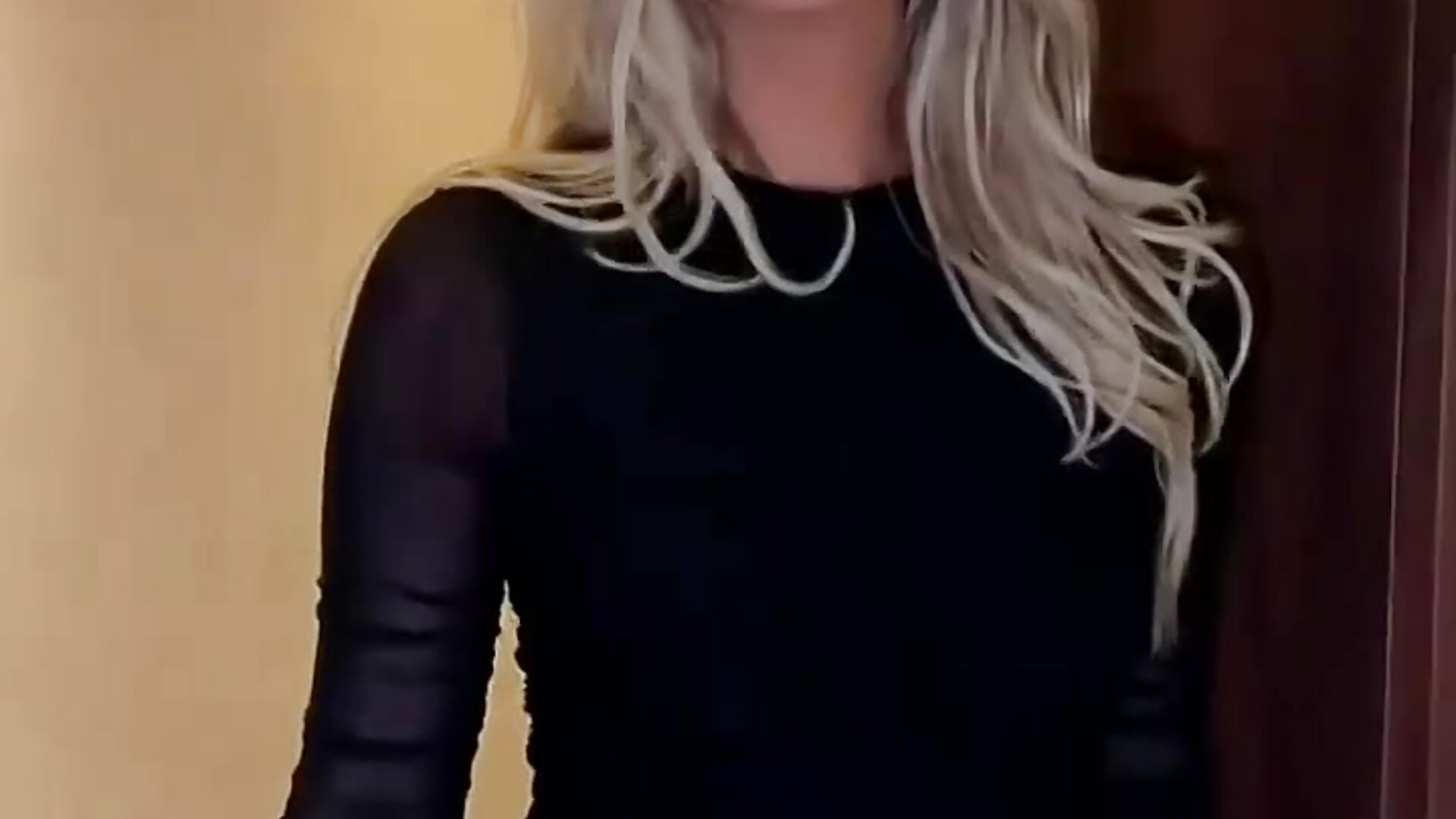 4648444043e075748ea72dad6ecb3136 – видео вебкам-модели Sweet-TessaXX