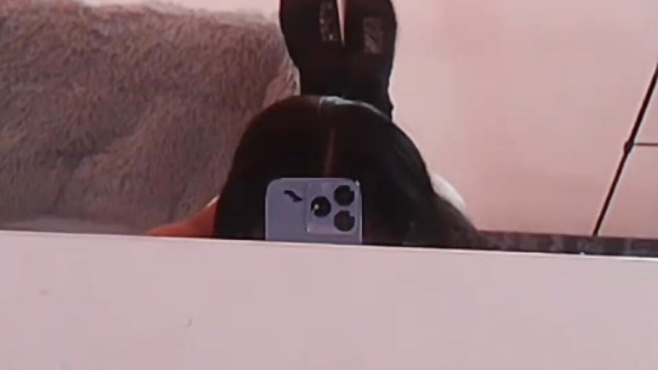 uppss 🙈 - video van Liv20_ cam-model