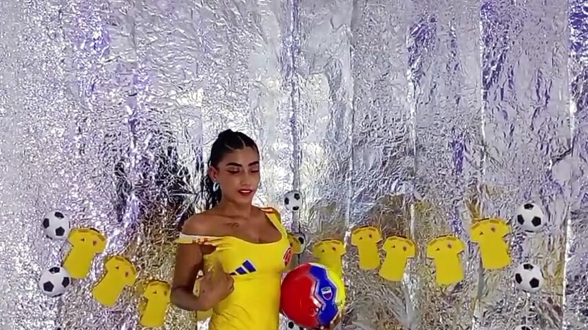 DO YOU WANT TO BE PART OF MY TEAM?😈⚽💛 - video by Tammysanz cam model