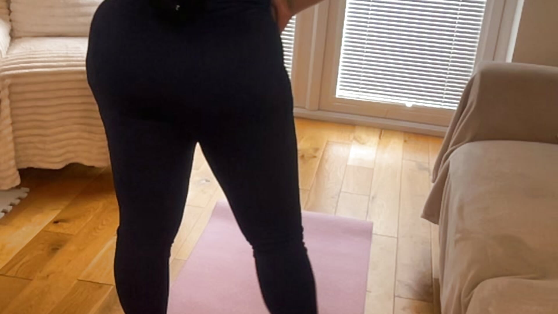 Yoga- stretch my body out