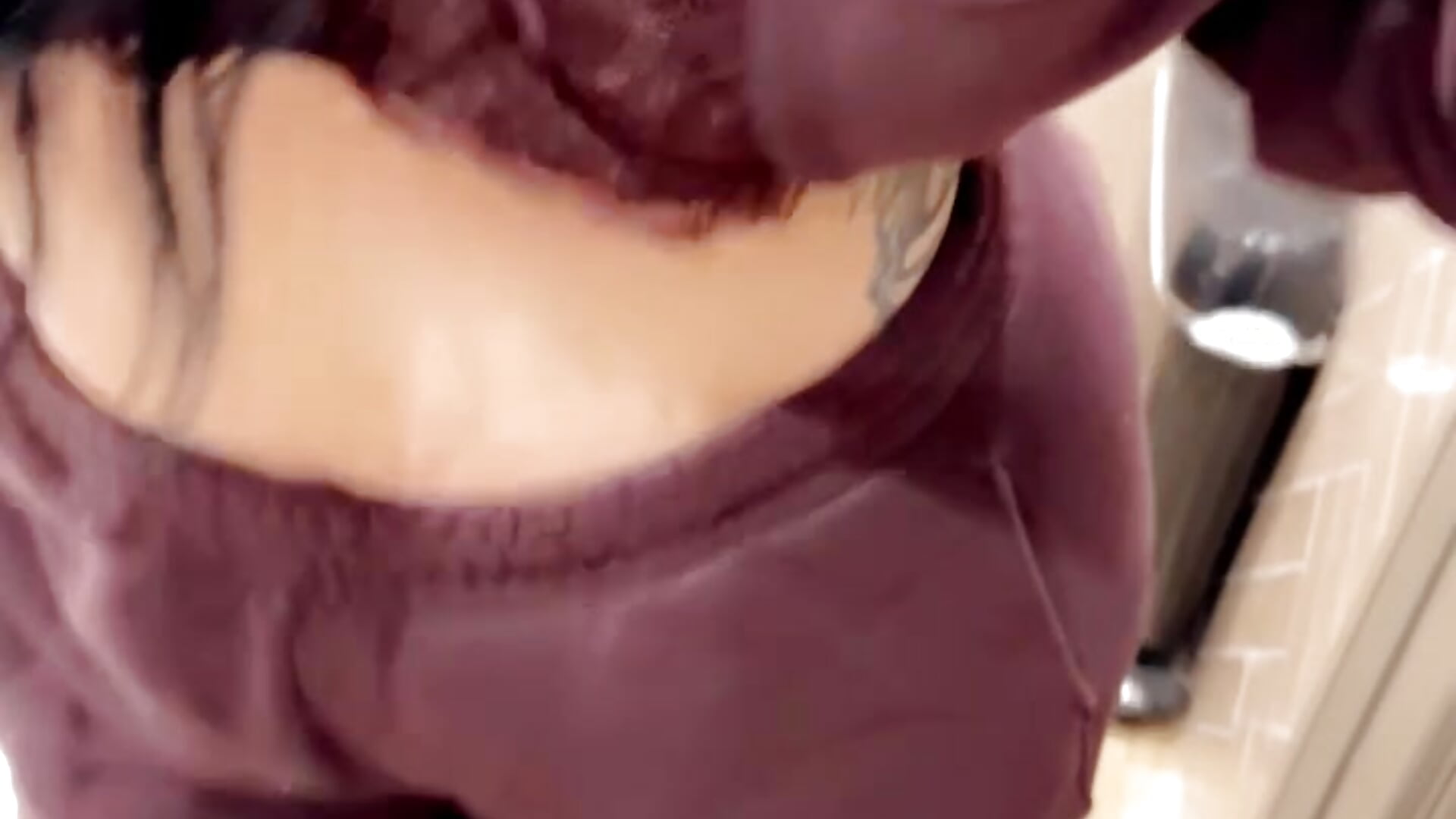 BF9A057F-0894-49A3-94C8-2E71ABDF78E5– Ruby-Black kameramodell videója