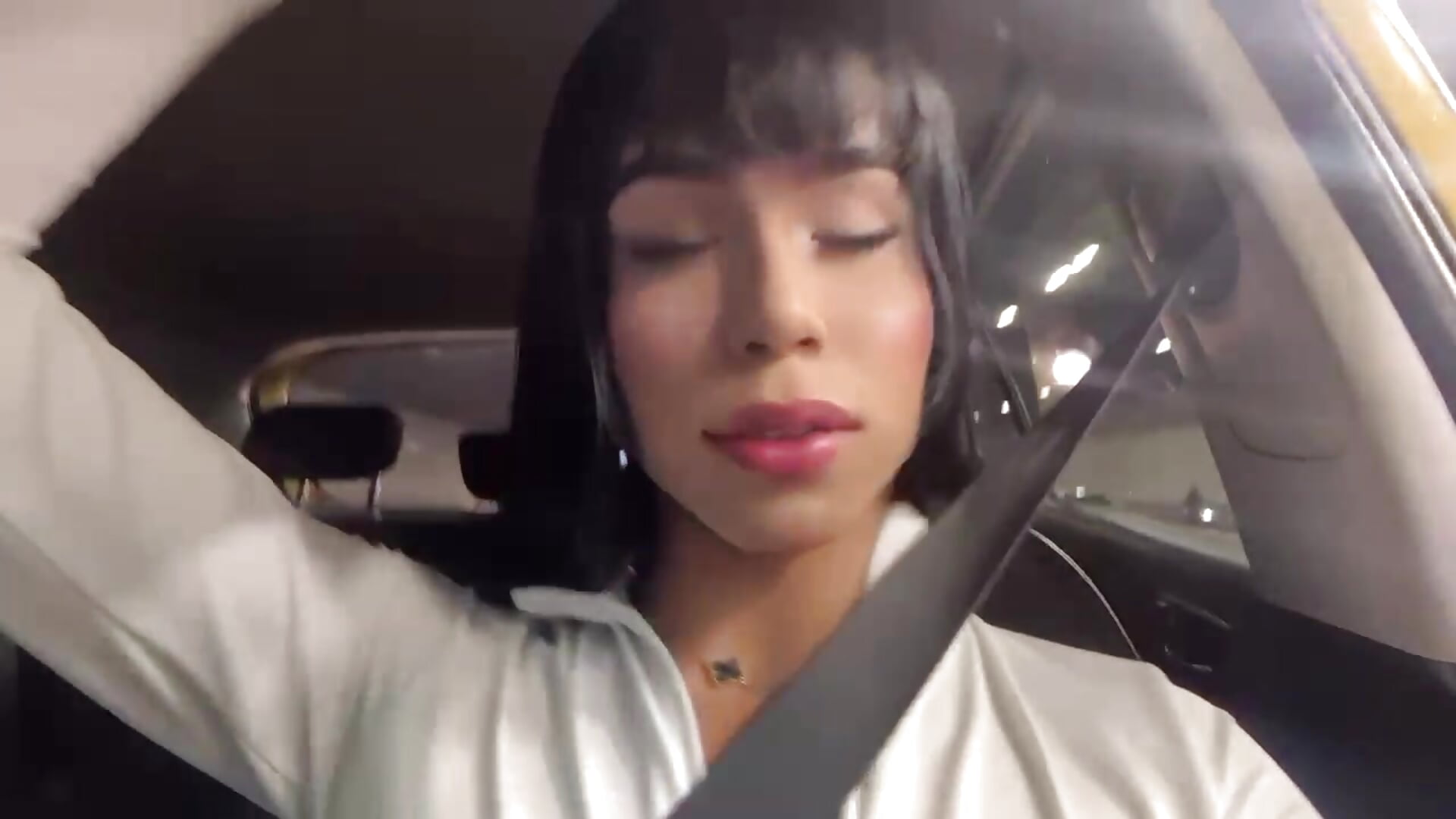 WhatsApp Video 2025-09-25 at 1,39,58 AM - video by Sophia_Velarie cam model