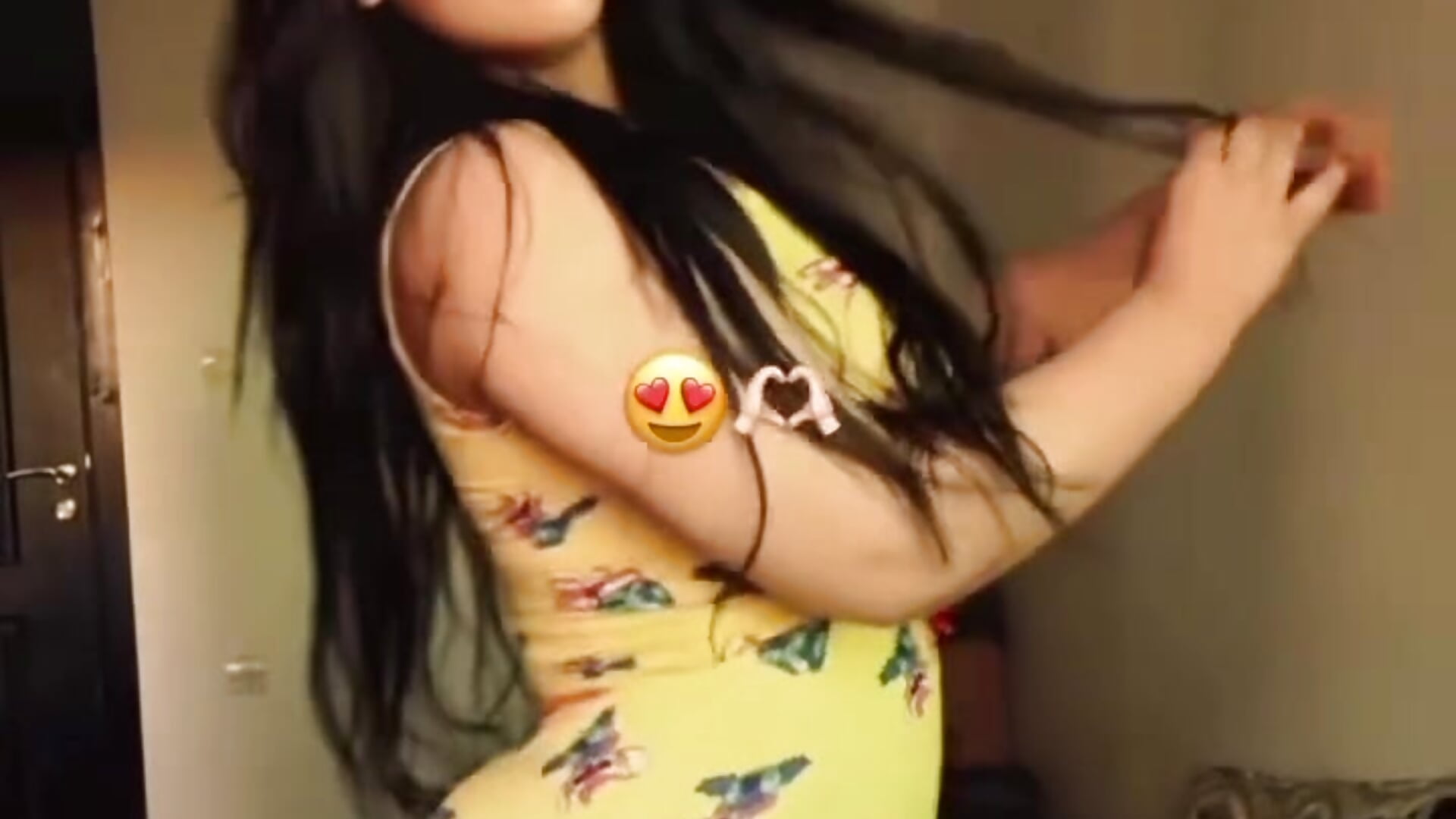 883 - lily_sx adlı kamera modelinin videosu