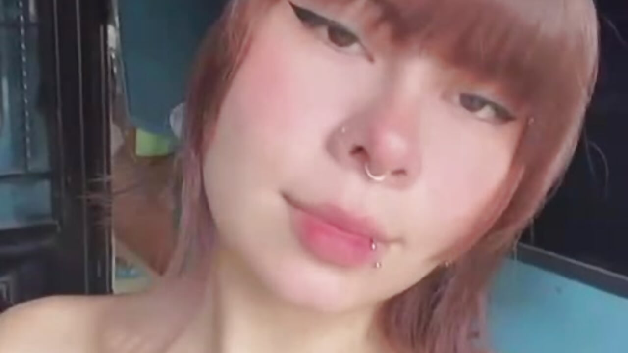 video 2 - clip cu little-bunny- model videochat