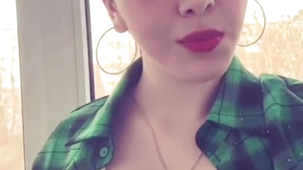 Beautiful eyes😅 - video by TifGold cam model