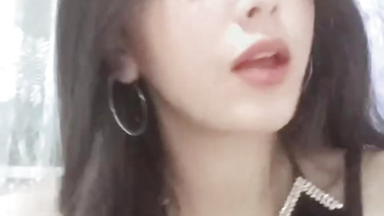 🤪 - video by TifGold cam model