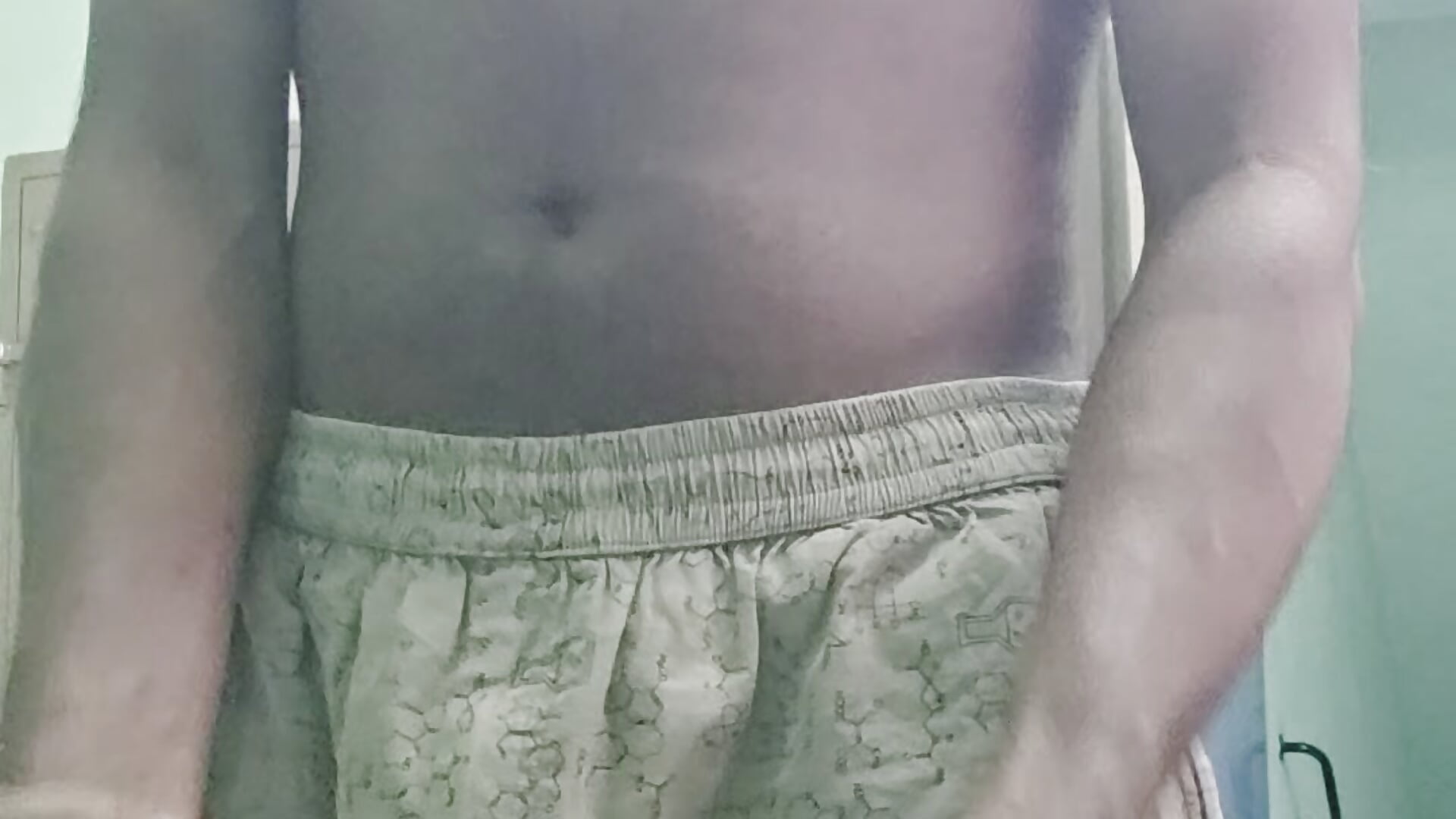 1000044708 - video by Cuteboy_tam cam model