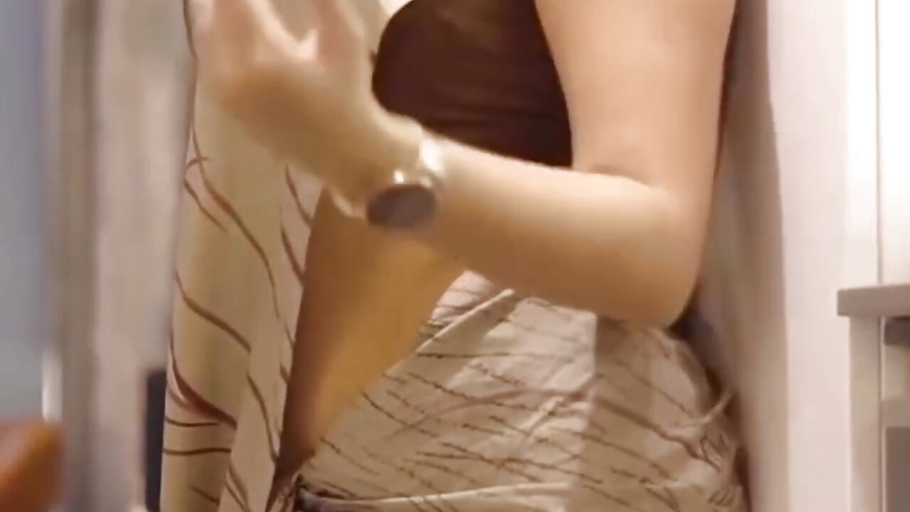 1000092079 - video by Tanvi-20 cam model