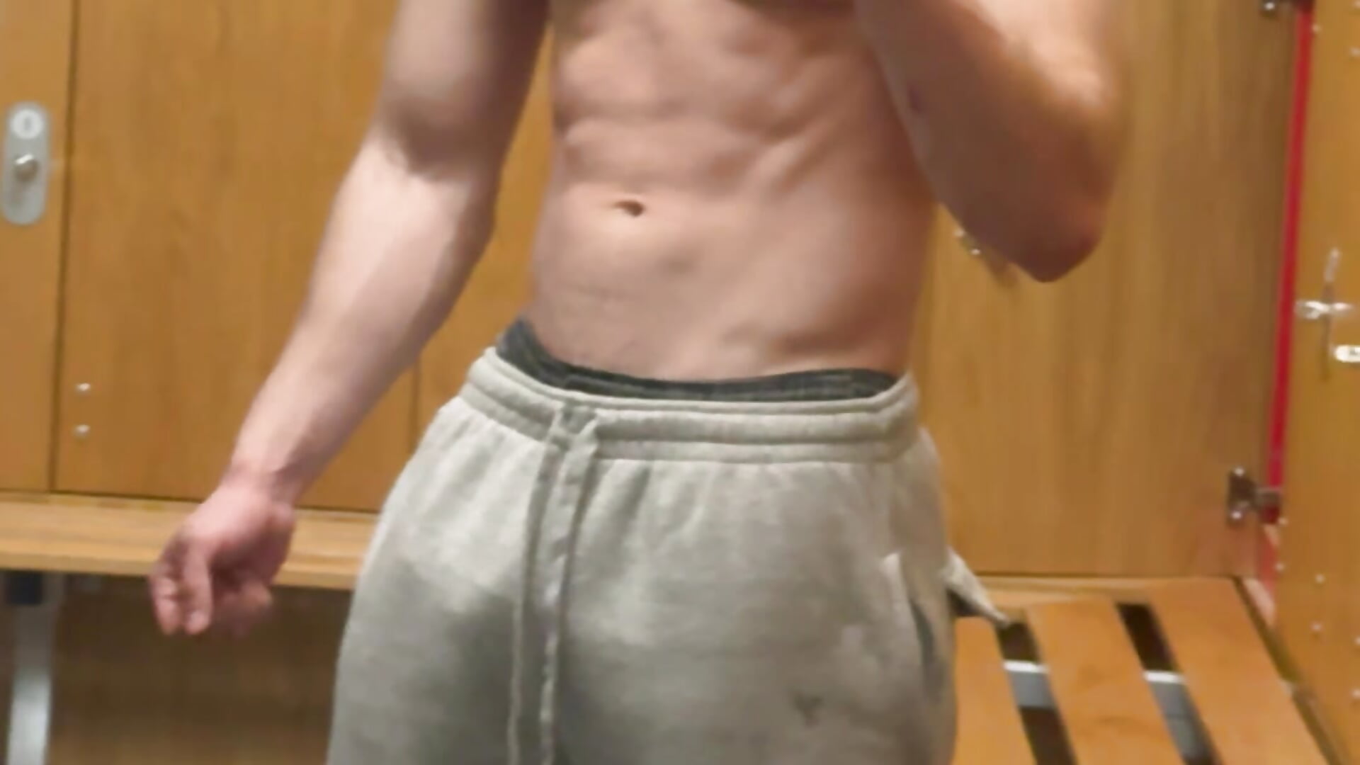 . - video by Gabrielrdsouza cam model