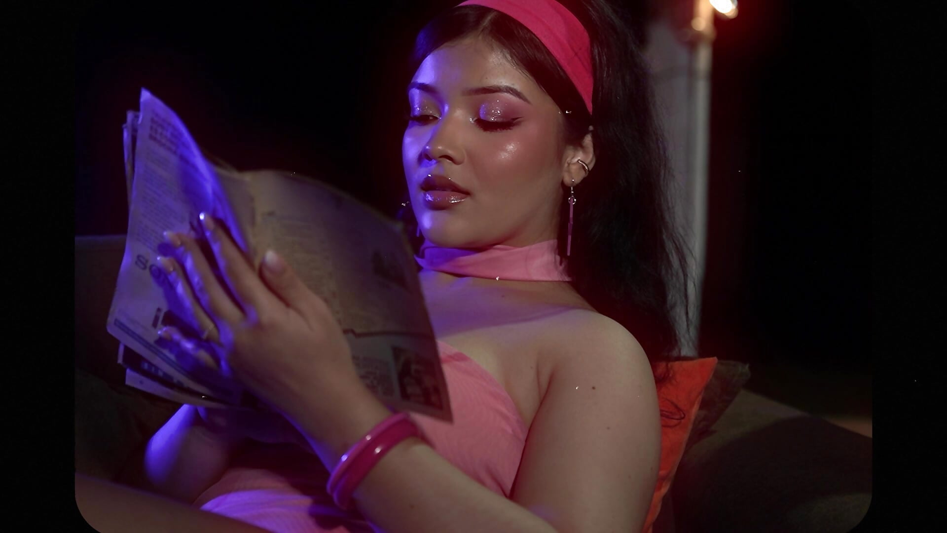SUMMER 87!📼 – video od webkamerové modelky EmmaBlossom