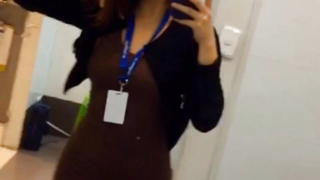 💕 - video by Adrianna5_ cam model