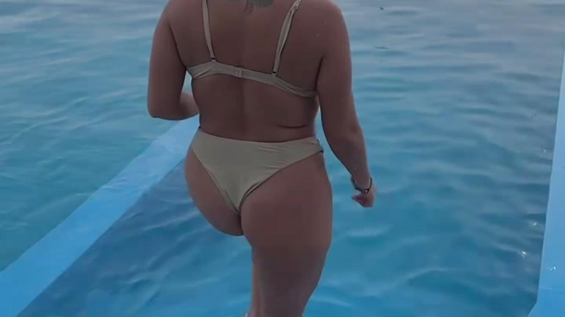 IMG_0501 - video by Cynariva cam model