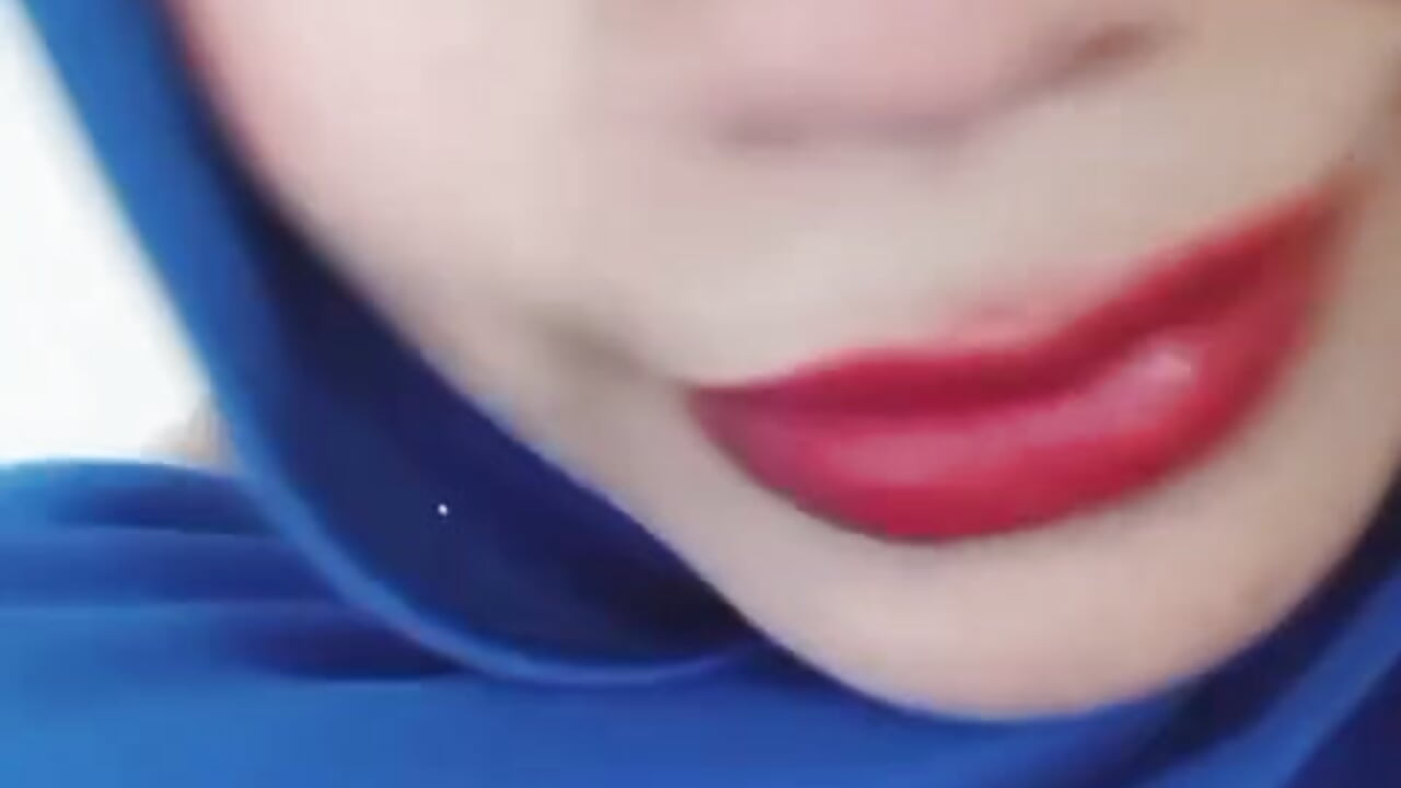 Provocative Amyra - video oleh model kamera Amyra_Rasi