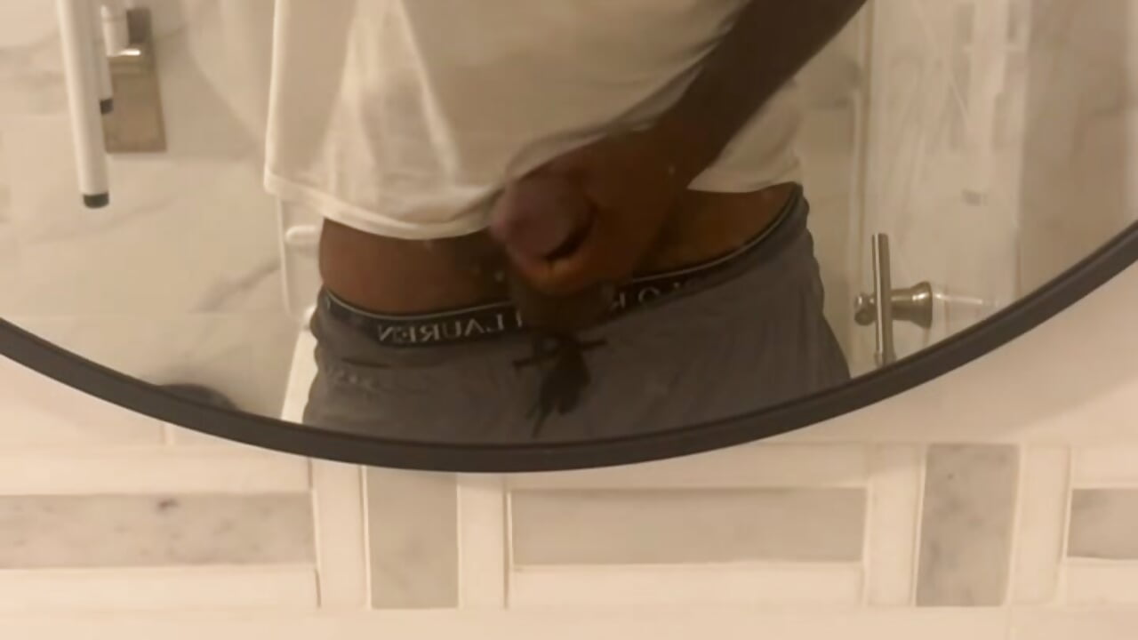 71580821154__91D7F575-72FE-4F78-A91D-157498DC1C61 - video by vaultclub cam model