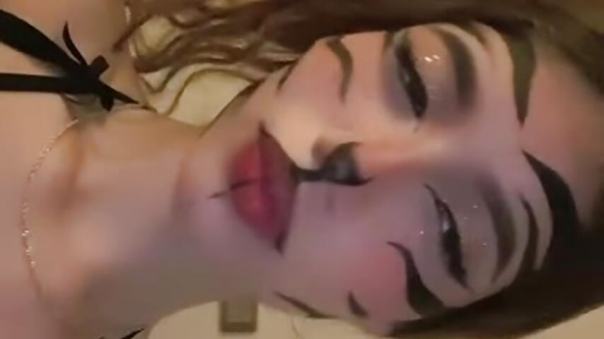 Miau miau 🐈‍⬛ - video by meridacute_ cam model