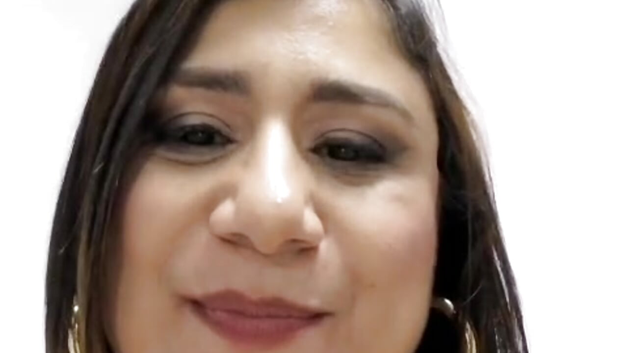 ♥♥ - video by alahia_mellers cam model