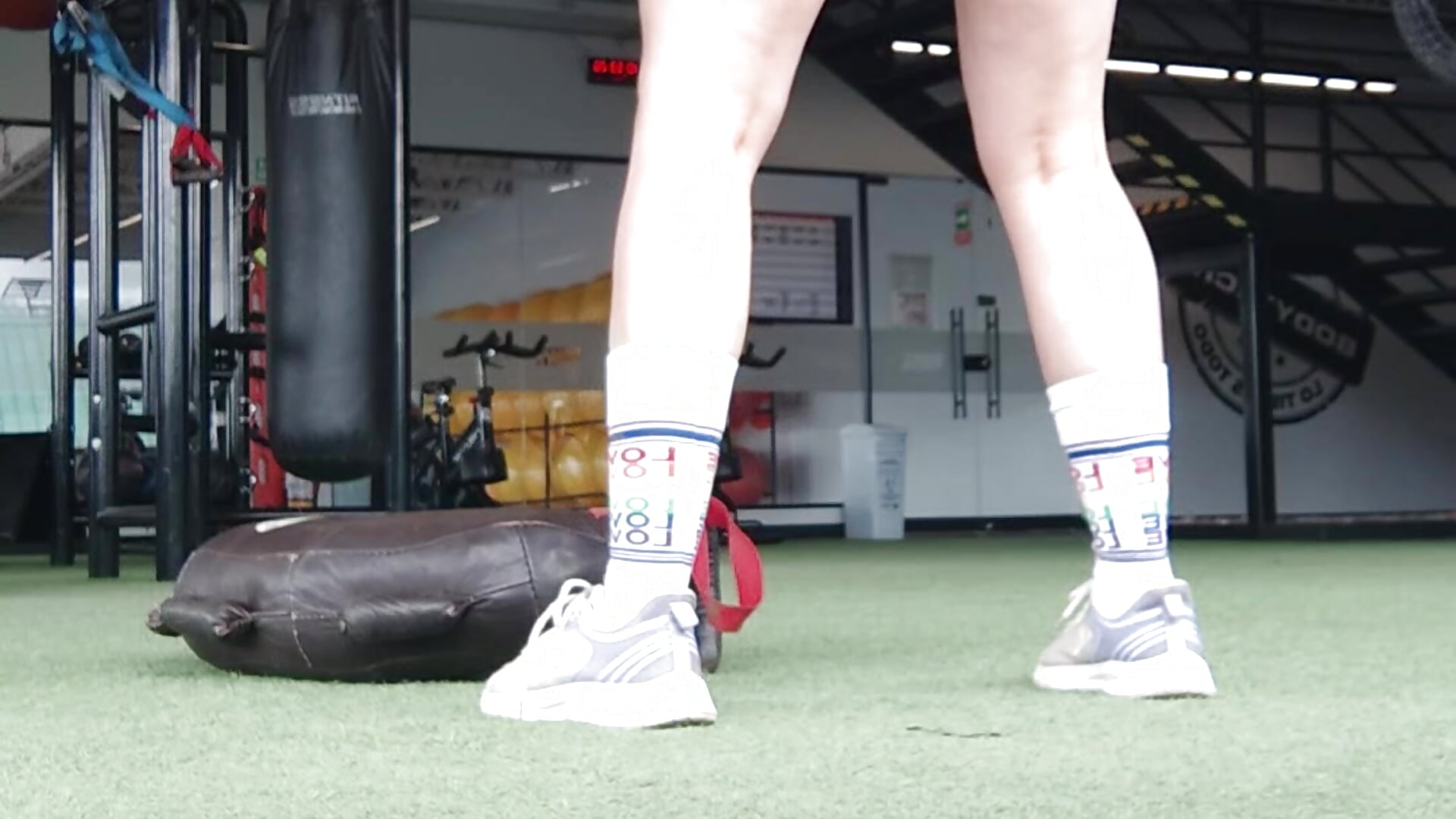 Gym bbs – video modela na kameri egabarbie