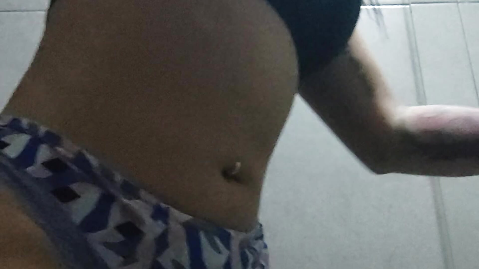 naked in the shower💦 – video modela na kameri egabarbie