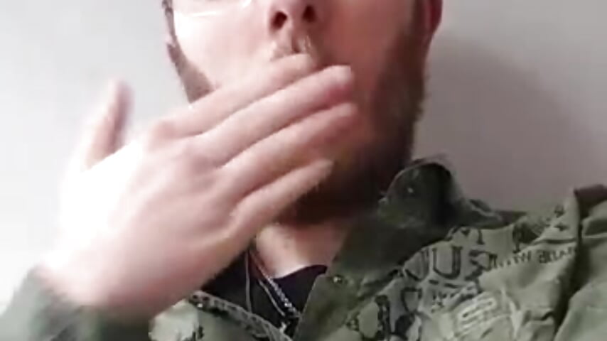 Kiss - kinderkooriscoel- adlı kamera modelinin videosu