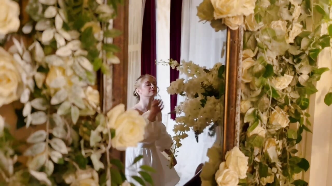 Sweet Christmas Sins - video by _Amelia_Shine_ cam model