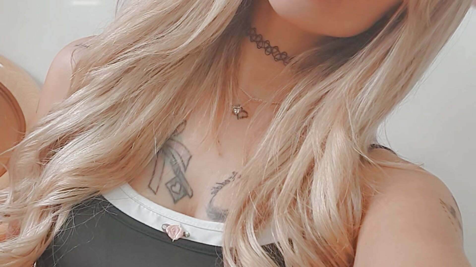 💋 - video by Sadie_alexandra cam model