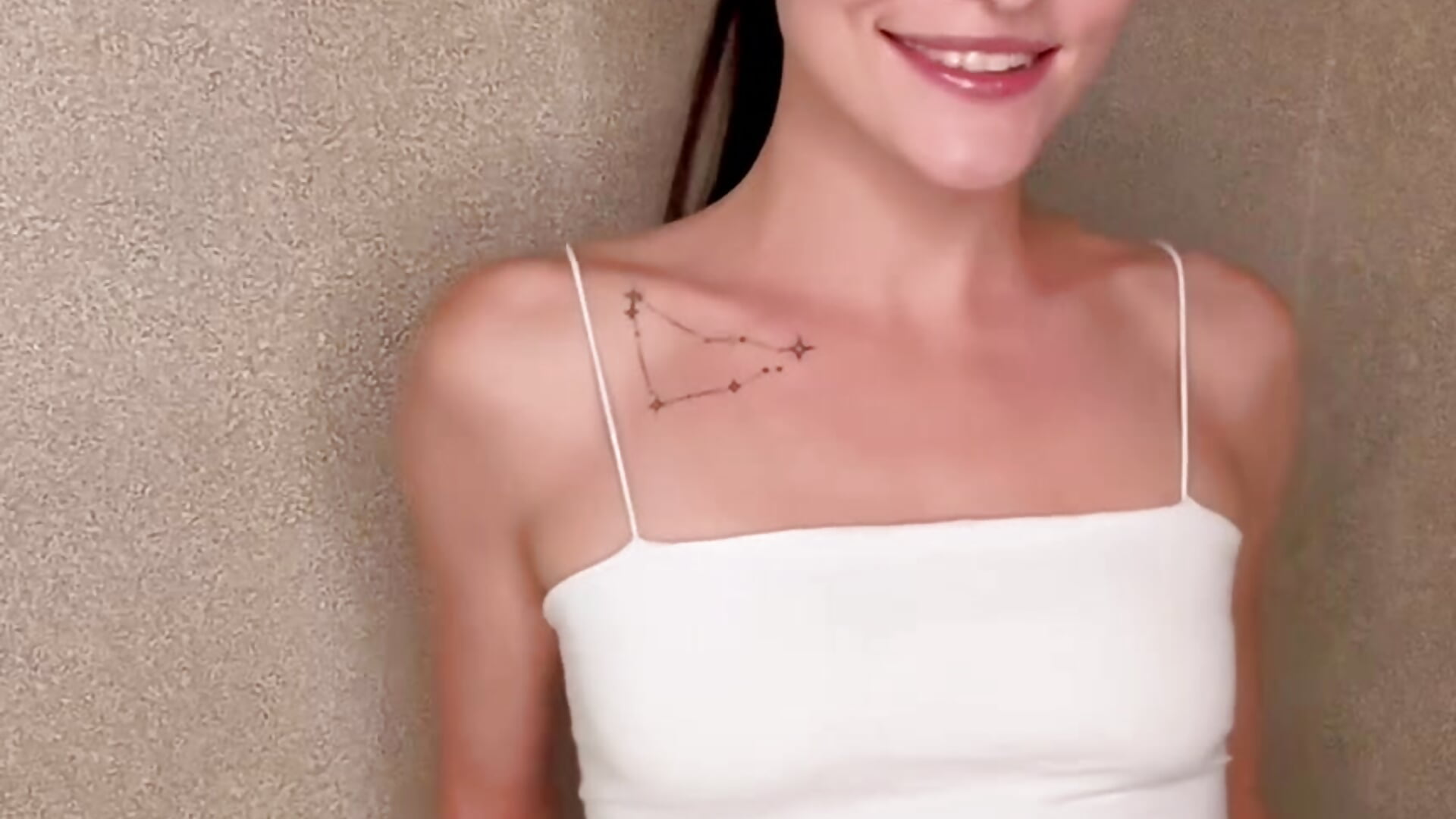 IMG_3520 - vidéo du modèle de showcams coupleeyess