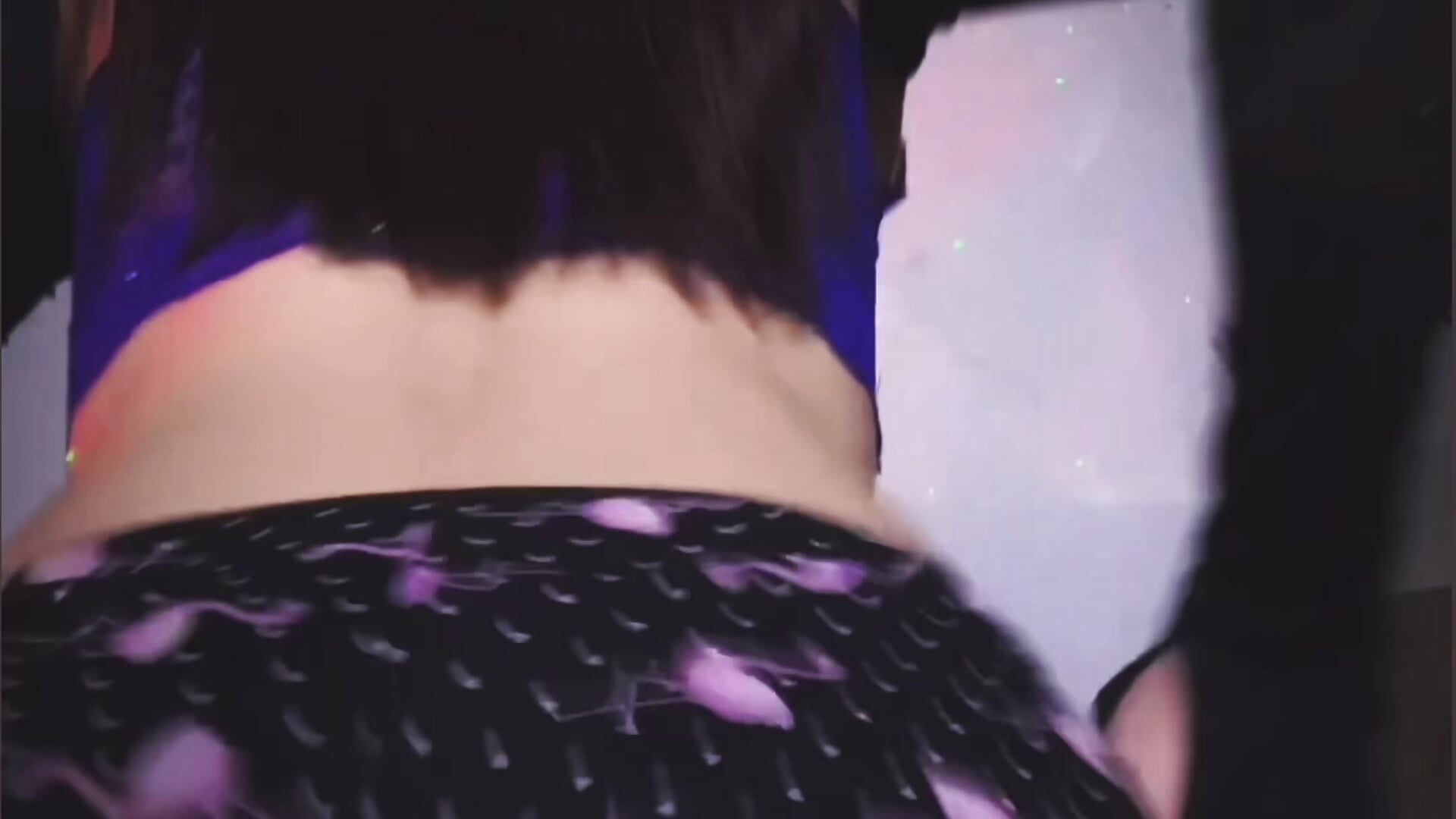 Treinando do bumbum - video oleh model kamera Black_Chanel