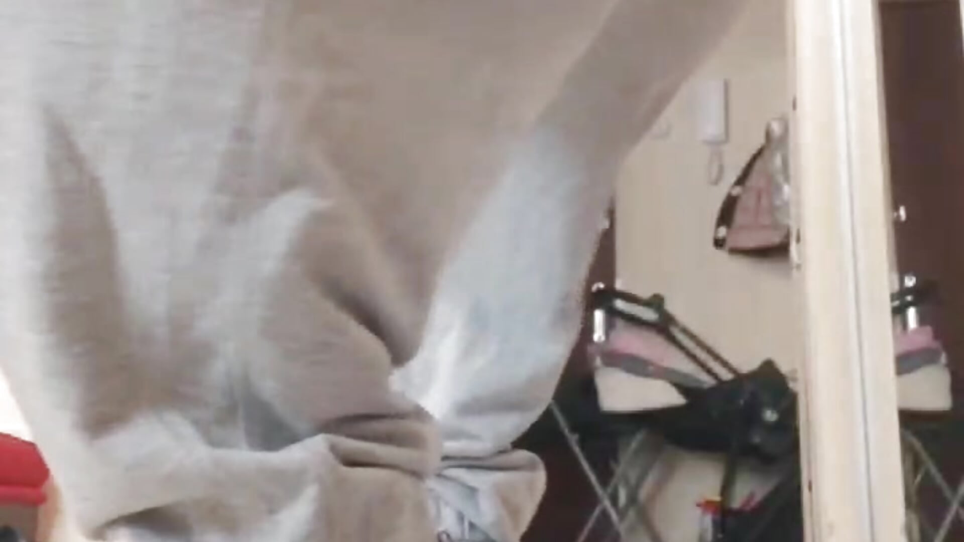 tonu tonu) - відео від вебкаммоделі QueenMomyS