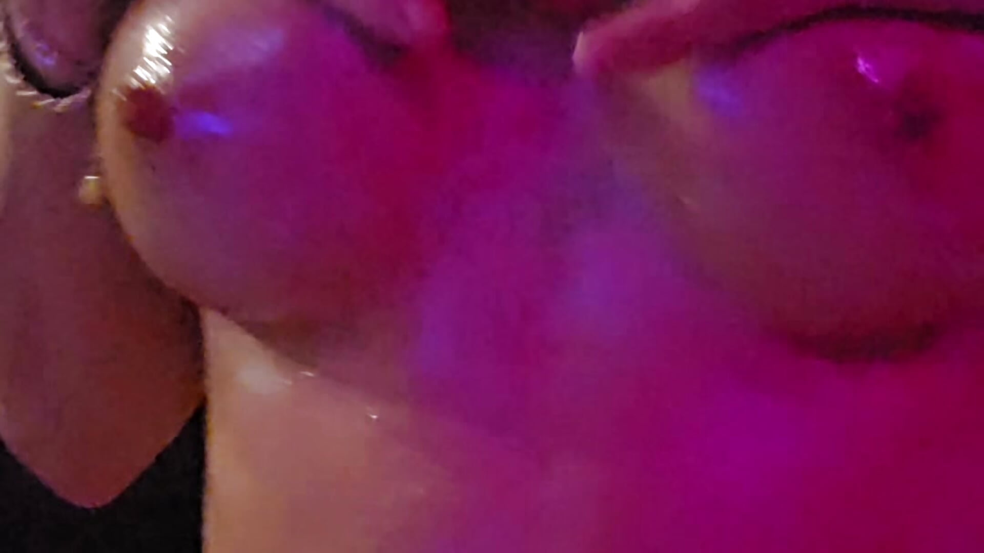 1000064321 - video by WhimsicalBirdette cam model