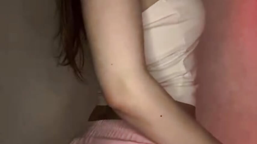 Closeup Spin - Tofumuchh adlı kamera modelinin videosu