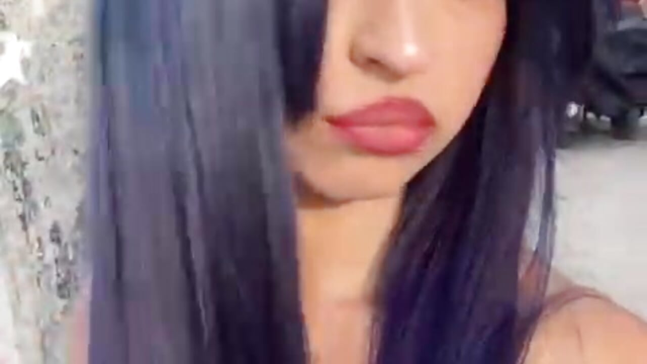 "If I think of you without clothes, my temperature rises." ♥ - video oleh _ceeleste_cute_ kamera model