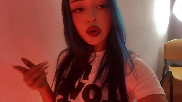 "Where are you going to touch me first when we meet?" 🫶 – video od webkamerové modelky _ceeleste_cute_