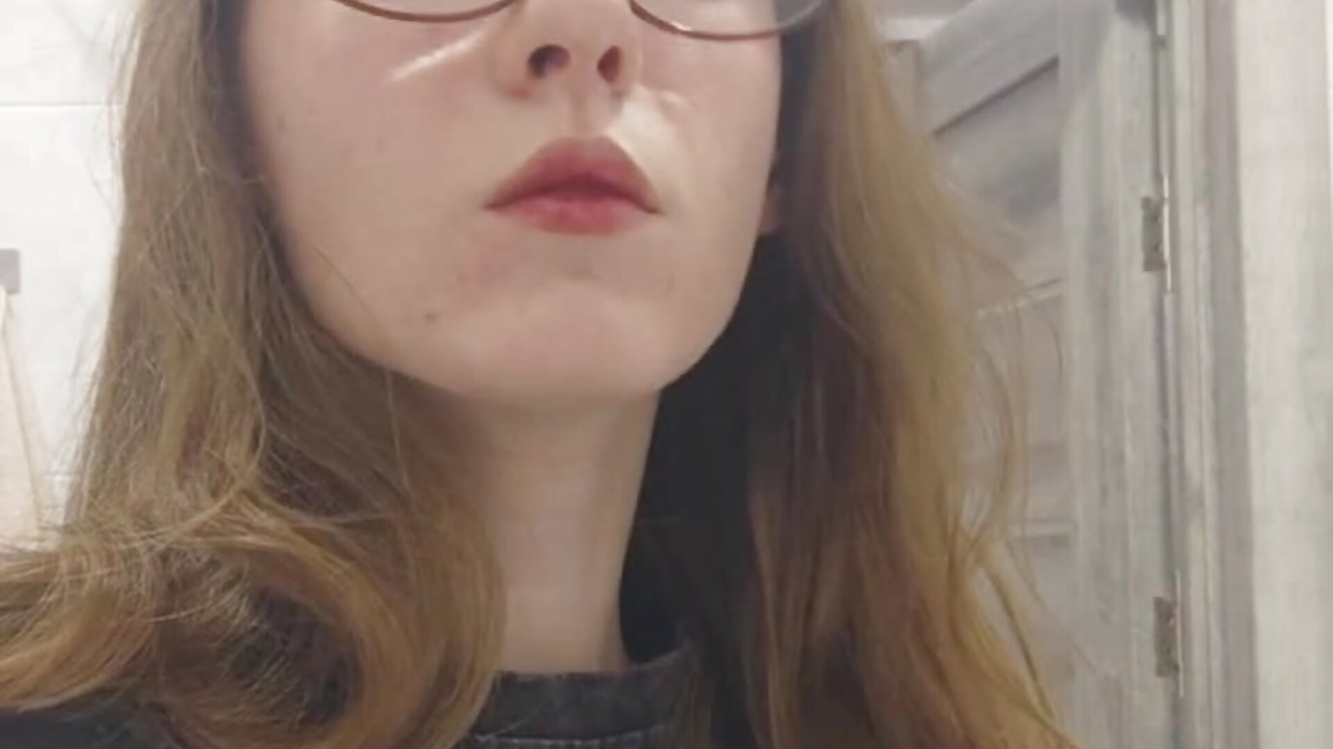 Does this glasses fit me??) - فيديو من Why_me_stella موديل الكام