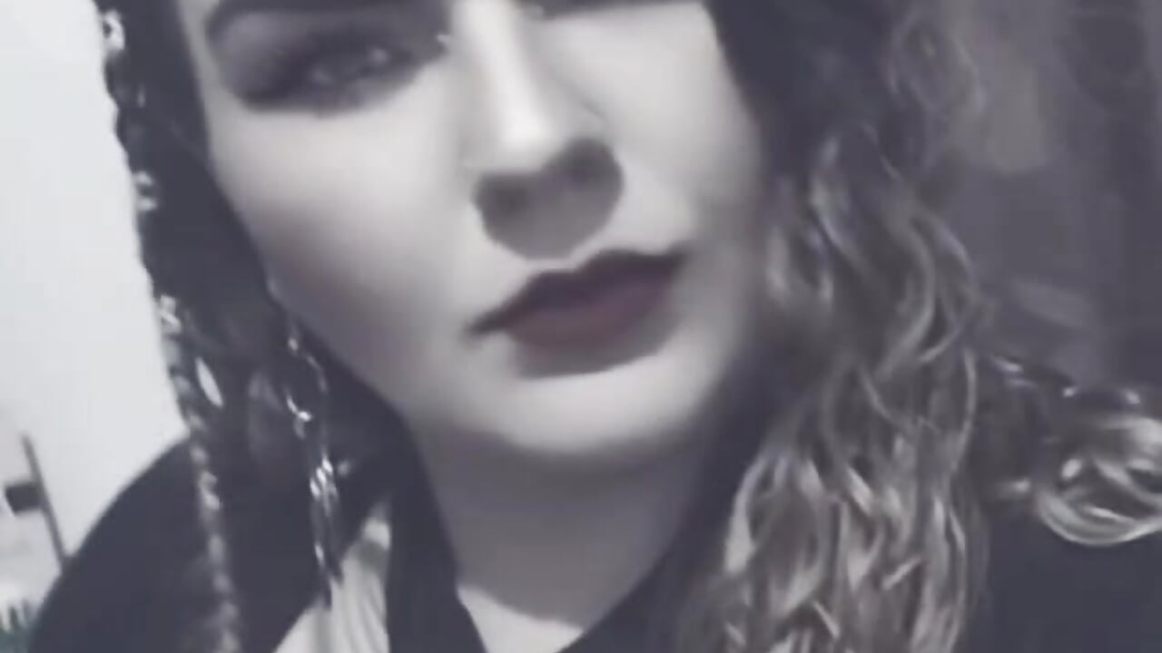 1000048405 - video by coral_marley cam model