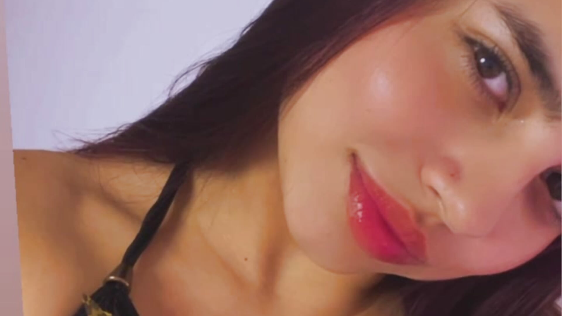 Your princess - فيديو من zharaa_fox موديل الكام